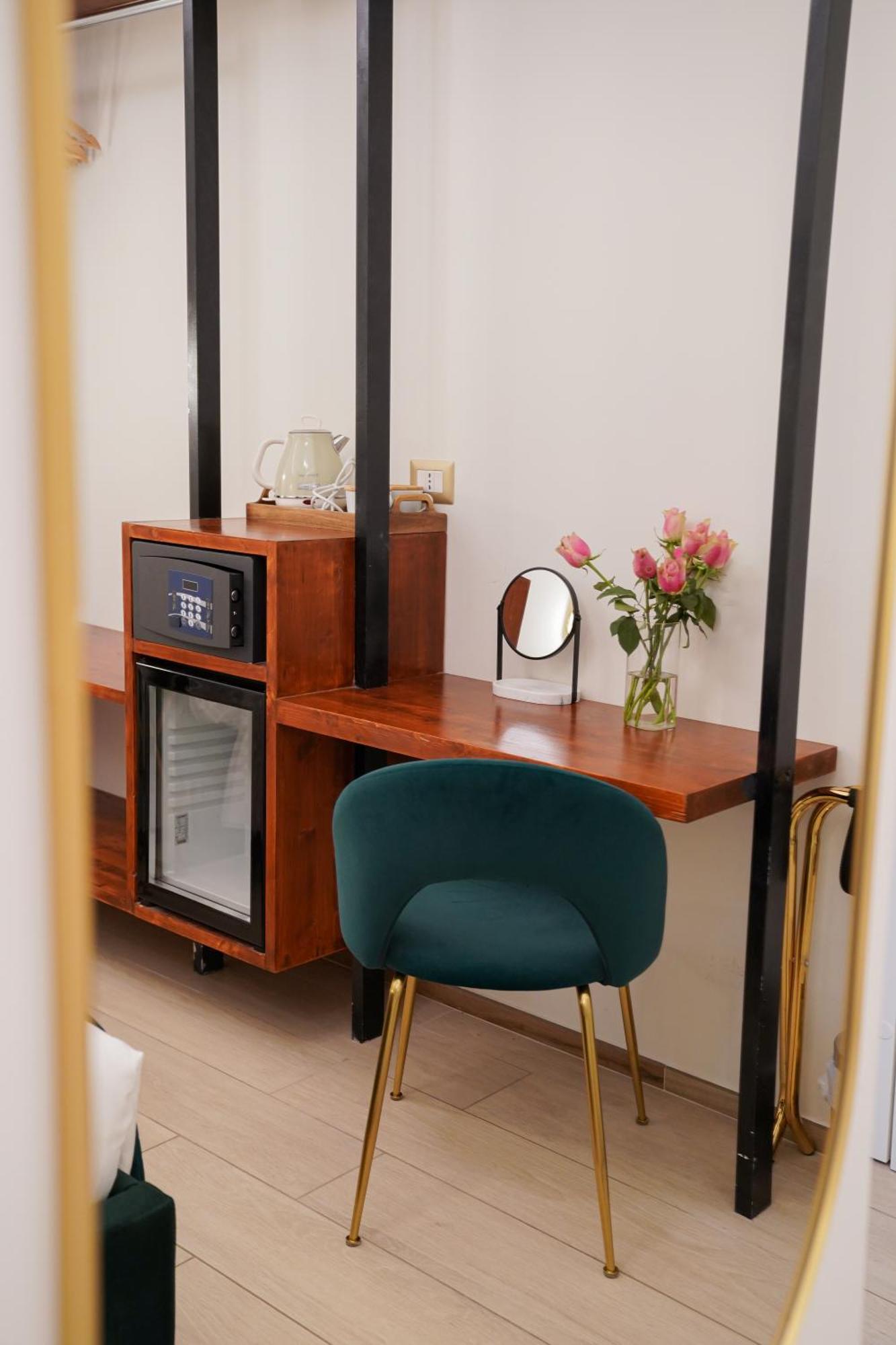 Charm&Bella Guesthouse โรม ภายนอก รูปภาพ